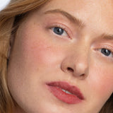MELTING LIP POWDER